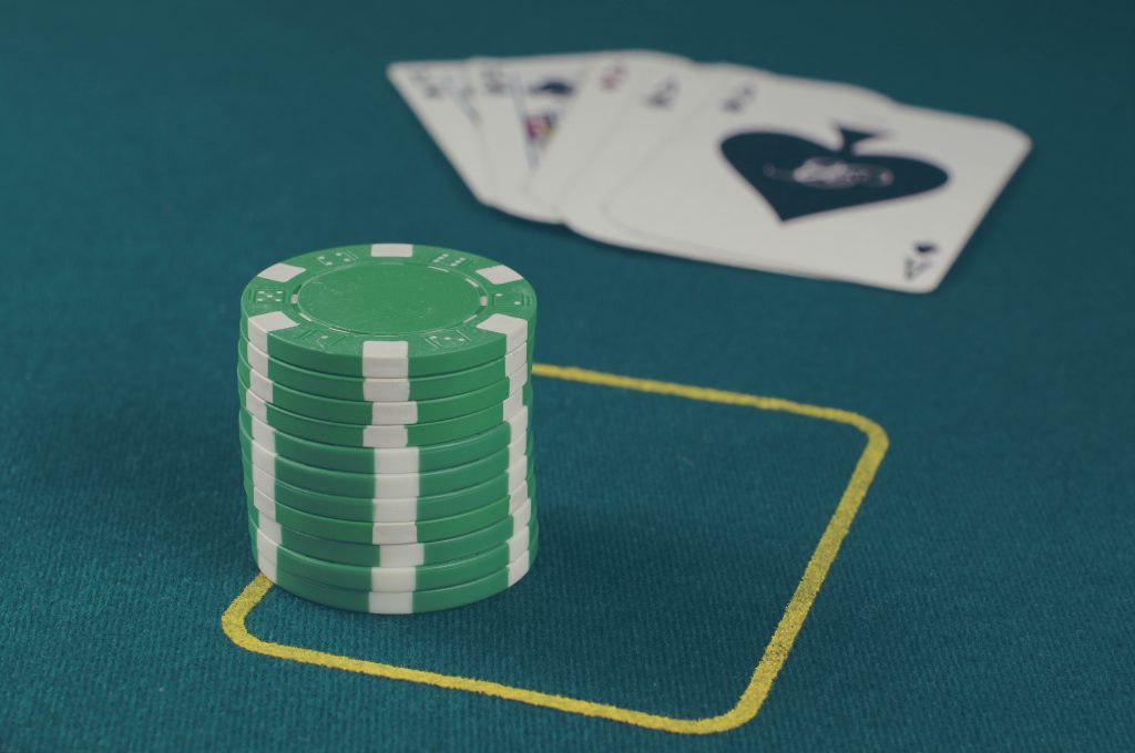 Investing and Bets : Better Decision Making