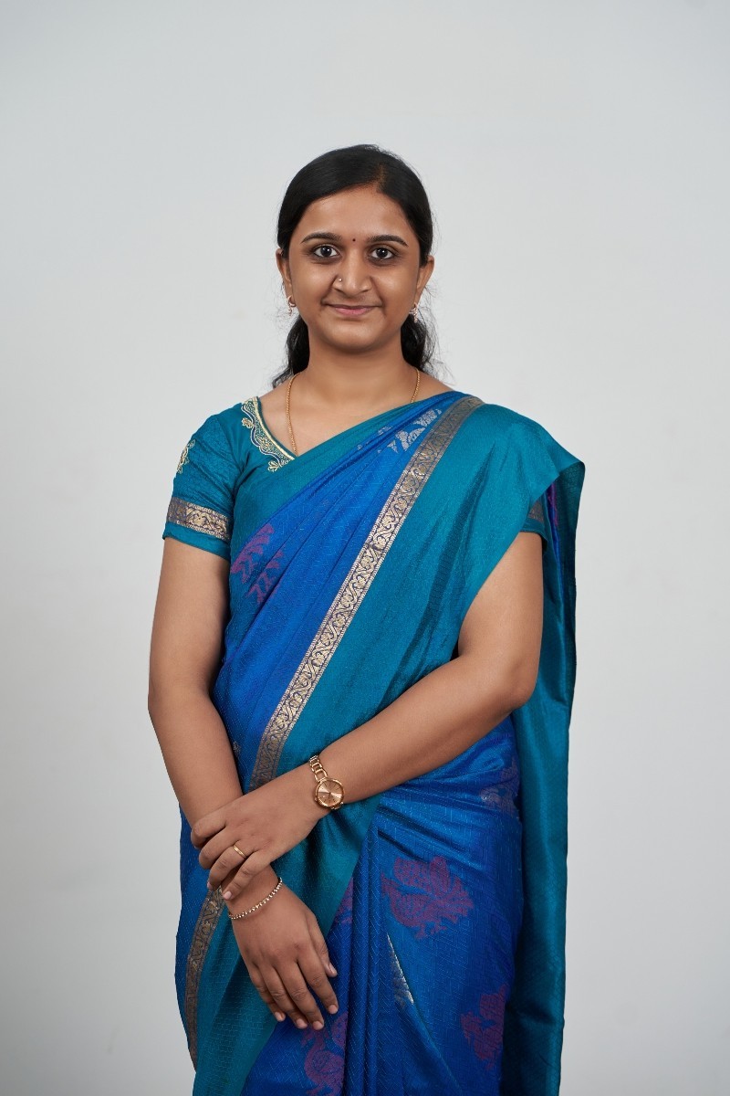 Gowri R